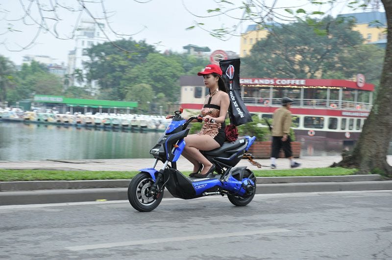 Xman Yadea 2015-chuẩn “men” trong mắt phái đẹp