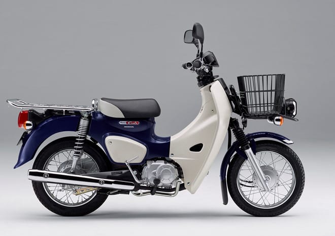 Honda Super Cub 2018 giá từ 2.070 USD
