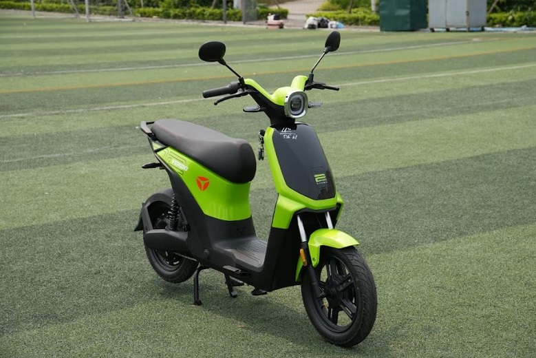 Có Nên Mua Xe Máy Điện Di Chuyển Không? Cần Lưu Ý Gì?