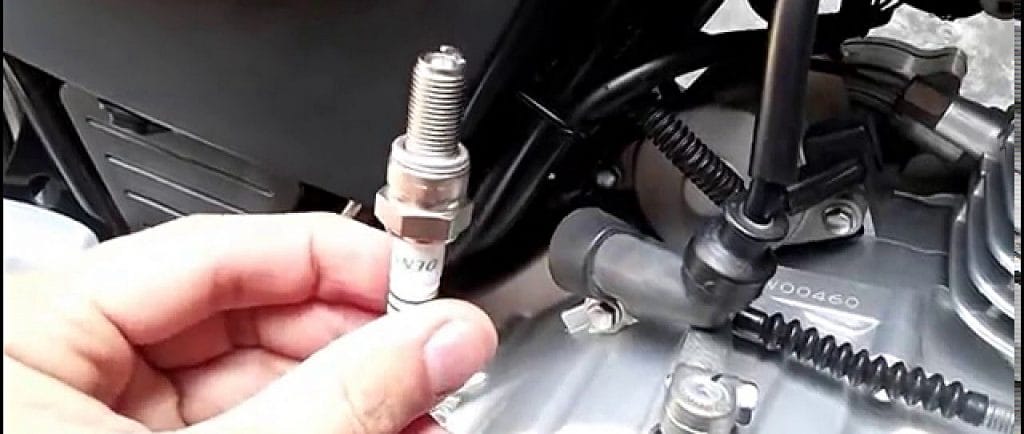 HIỆN TƯỢNG XE MÁY KHÓ NỔ VÀ CÁCH KHẮC PHỤC