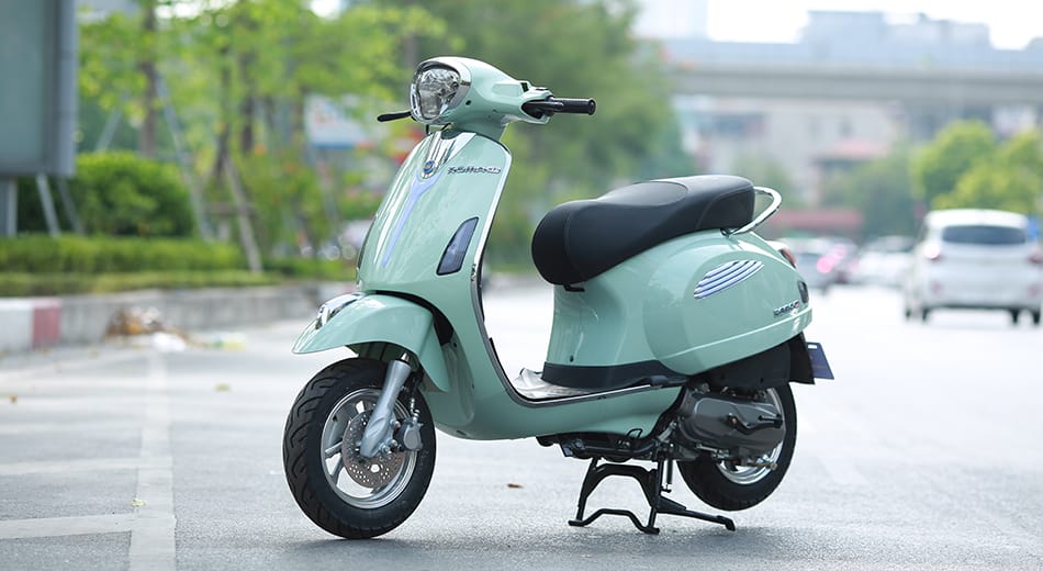 Xe ga Roma SE 50 sang trọng không kém xe ga phân khối lớn