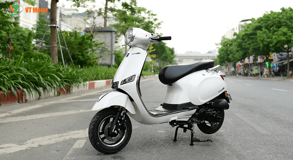Xe ga Vespa Roma SX 50cc mang đến trải nghiệm lý thú cho người dùng